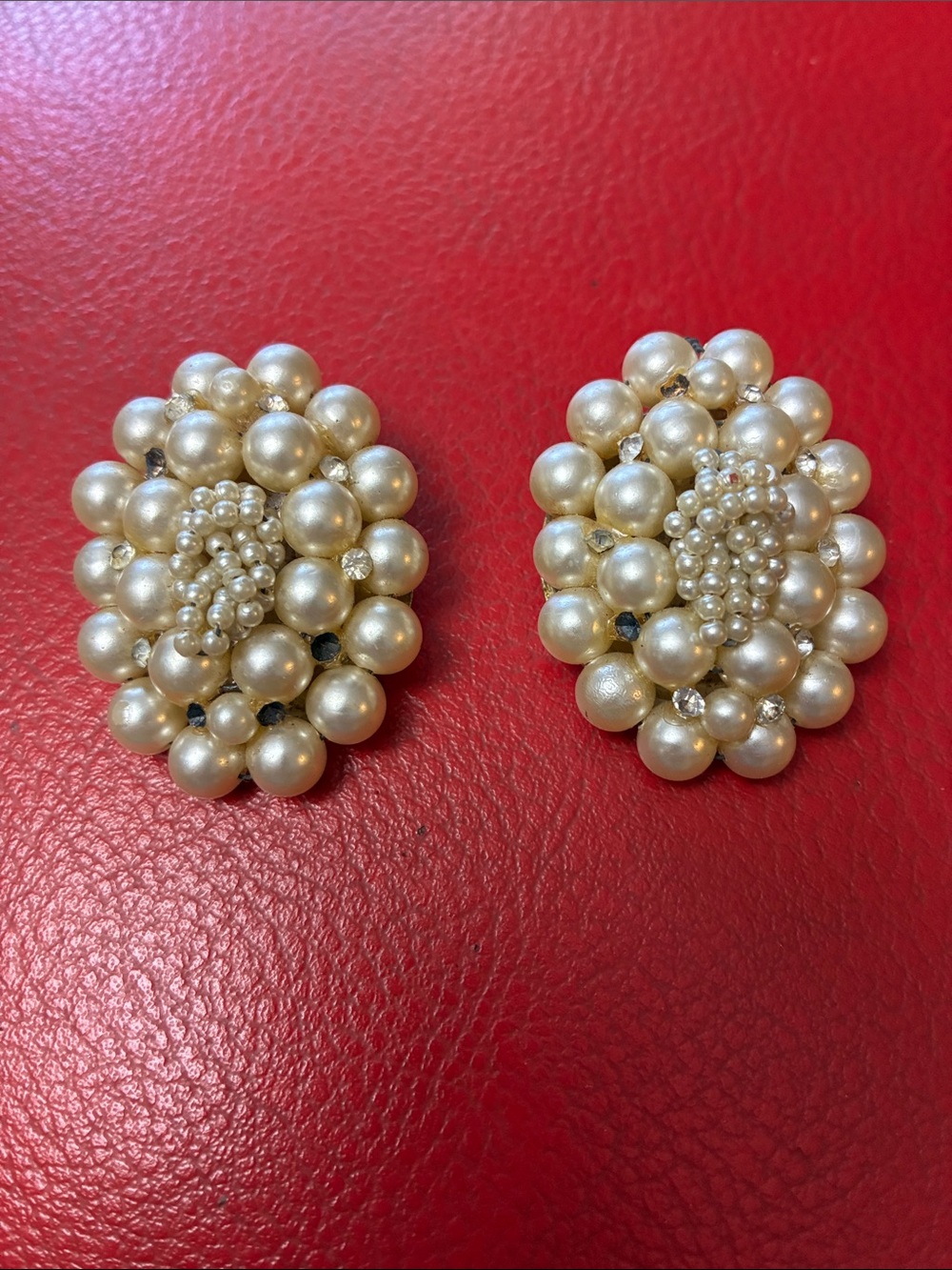 Pearl Cluster Clip-On Earrings - Cream Faux Pearl Floral Design